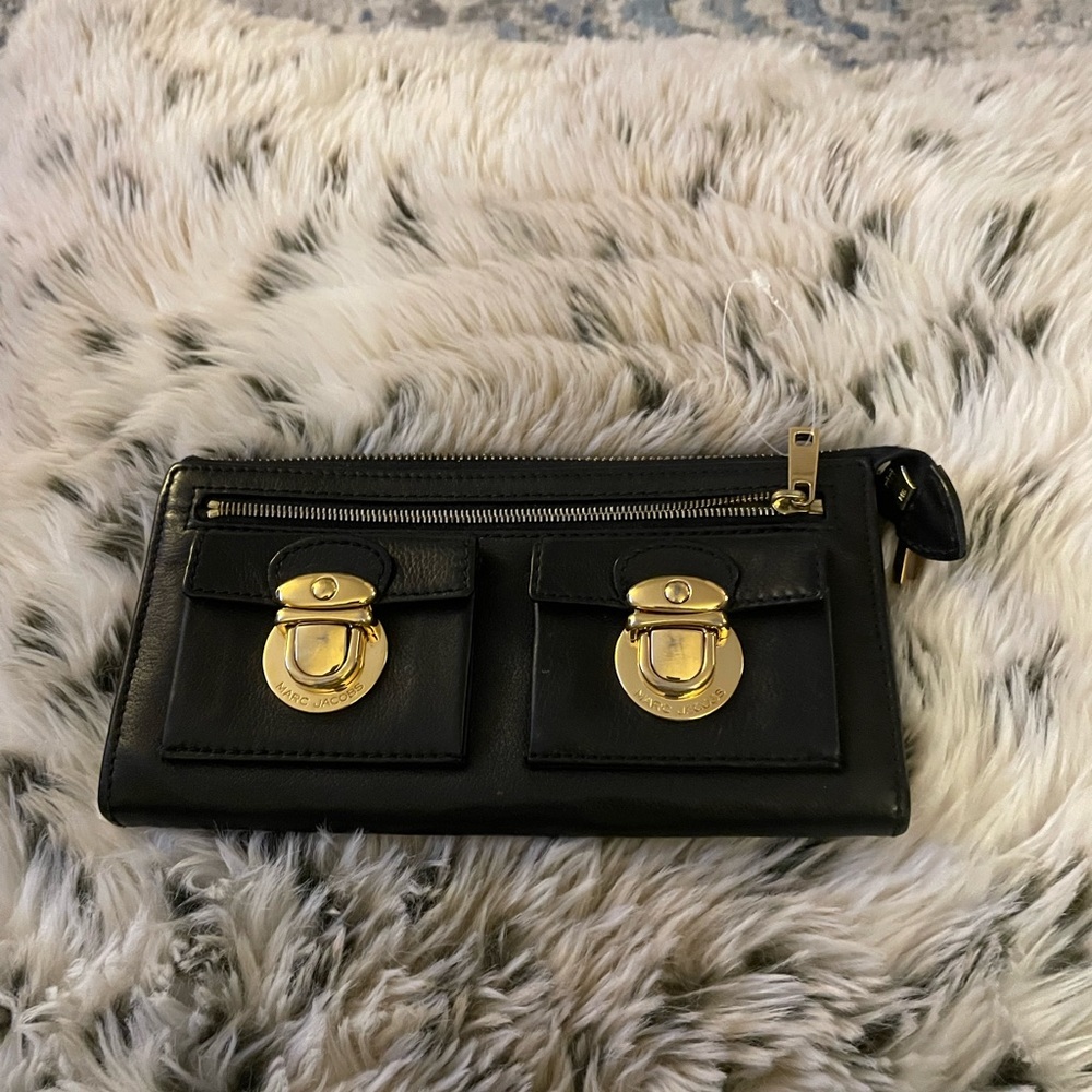 Marc Jacobs wallet